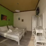 Ntina アパート *