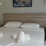 Ntina アパート Alikí